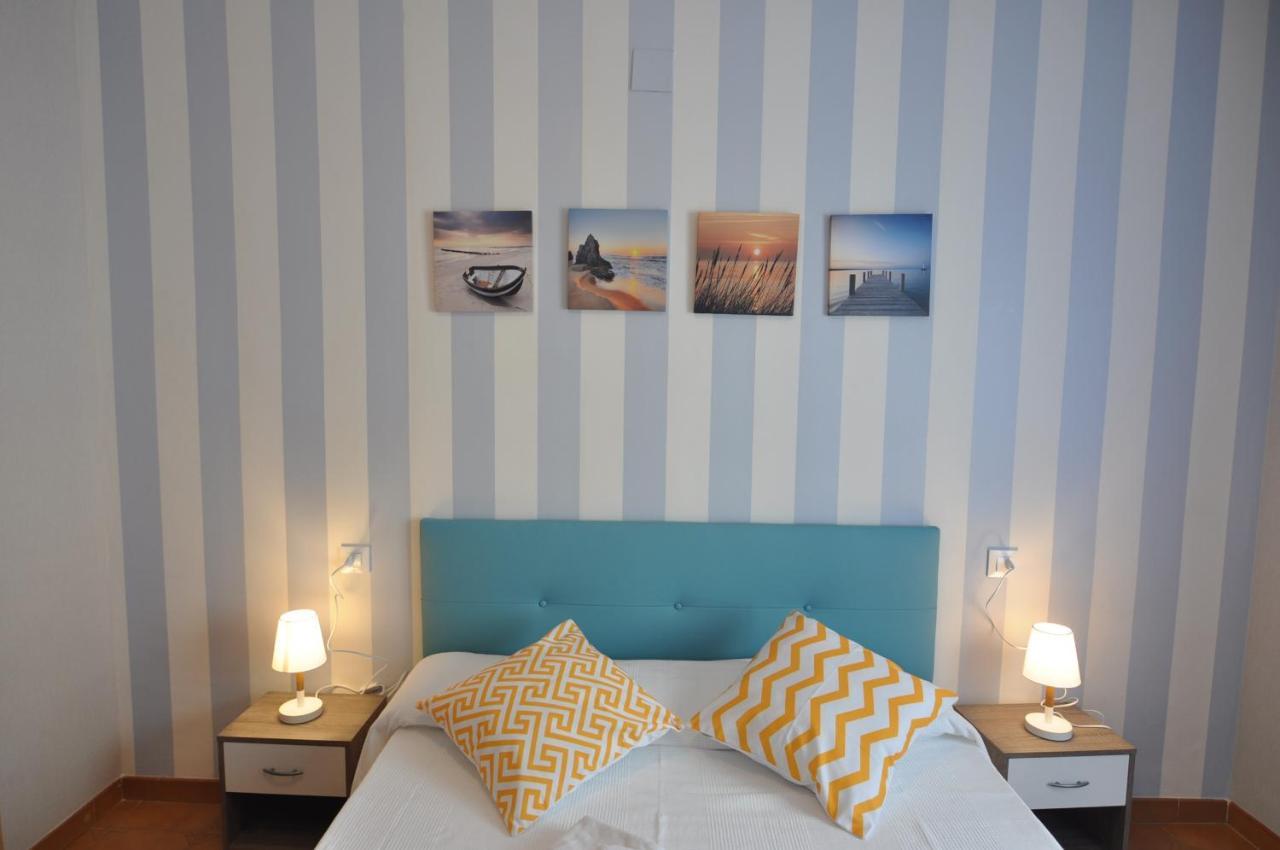 Rnet - Mt Apartaments Roses Exteriér fotografie